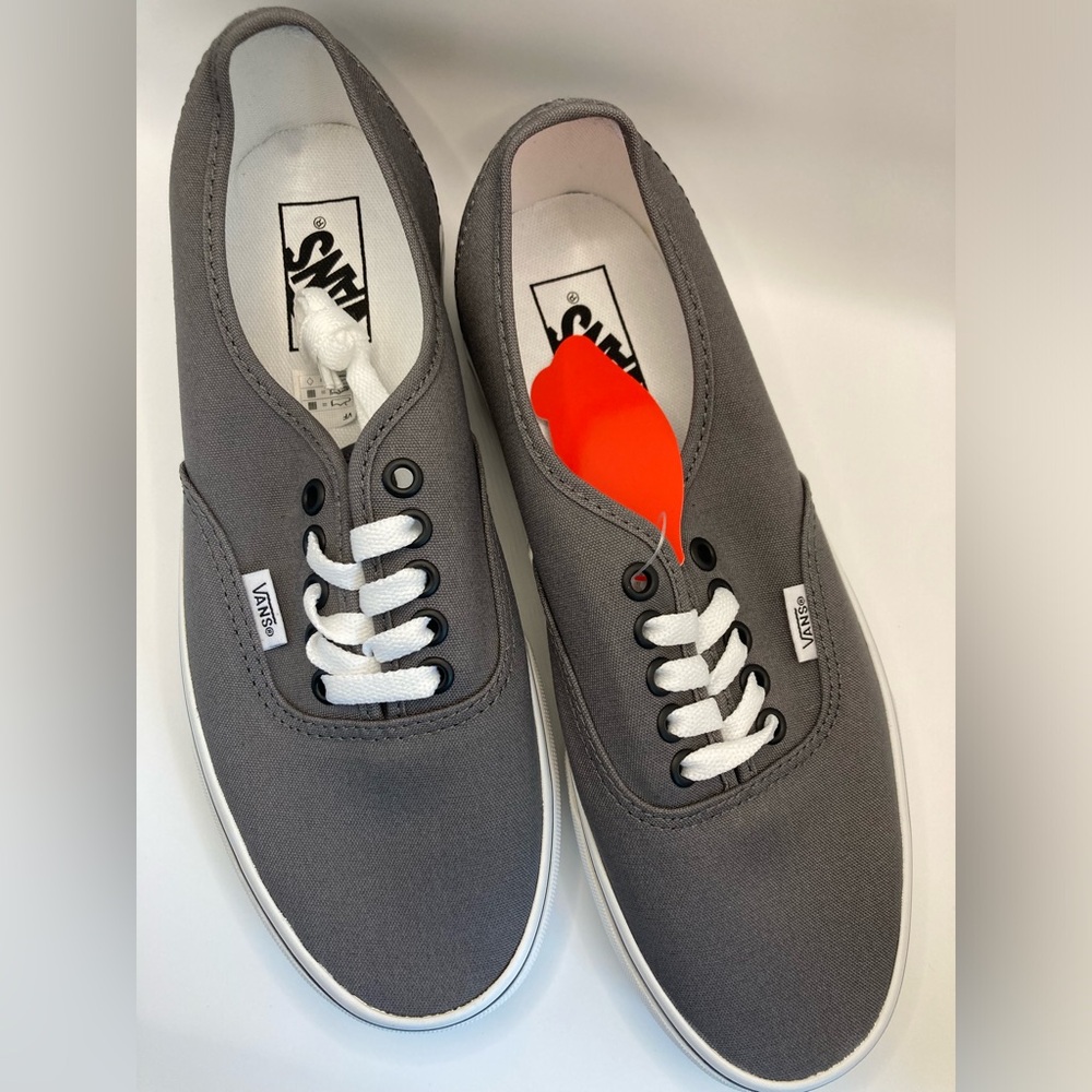 Vans Classic Canvas Lace-Up Sneakers M8/W9.5 (NIB)